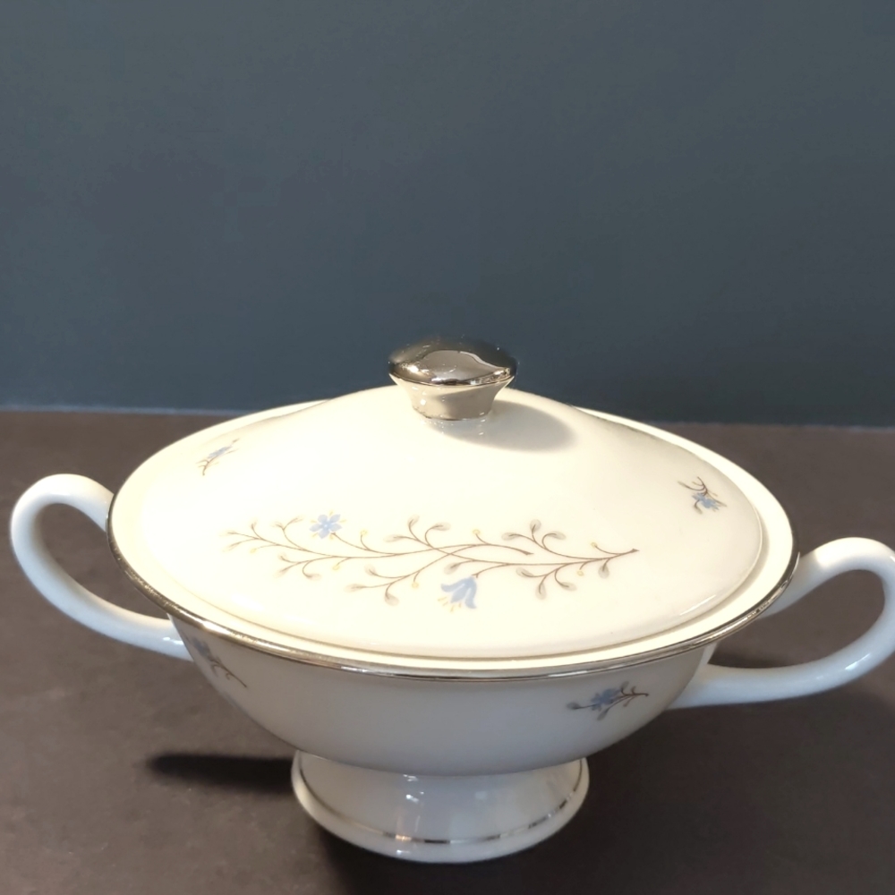 Vintage Syracuse China Inspiration Sugar bowl and Lid